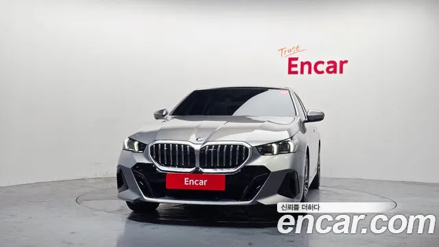 BMW 5-Series — Фото автомобиля 2