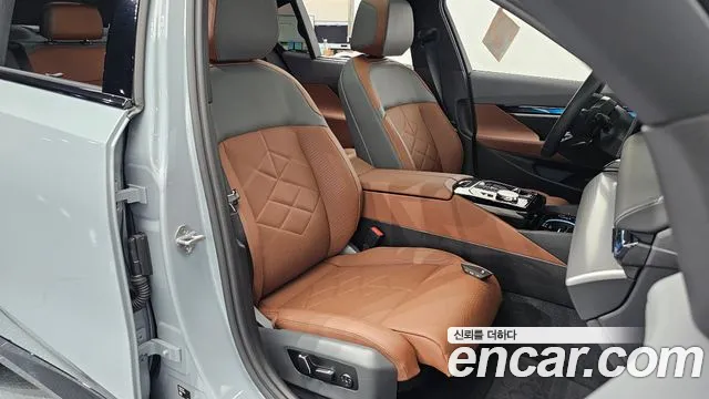 BMW 5-Series 5 серия (G60) 530i xDrive M Sport — Фото автомобиля 19