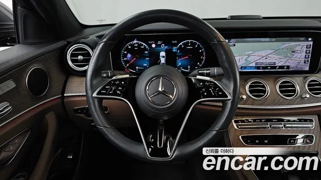 Mercedes-Benz E-Class W213 — Фото автомобиля 19