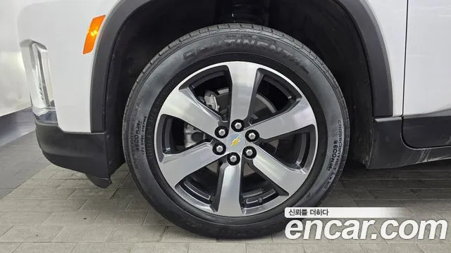 ChevroletGMDaewoo Traverse Traverse 3.6 AWD LT Leather Premium — Фото автомобиля 5