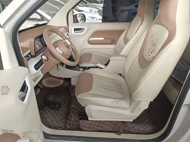 Wuling Hongguang Mini EV — Фото автомобиля 14