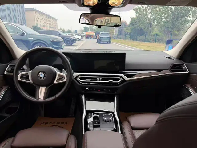 BMW 3 Series — Фото автомобиля 9