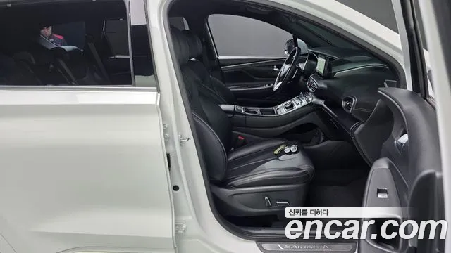 Hyundai Santafe Новый Santa Fe Бензин 2.5T 2WD — Фото автомобиля 24