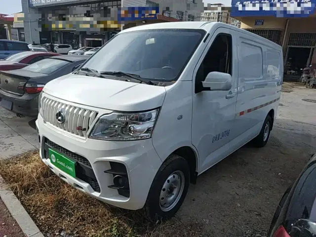 Фотография автомобиля — Changan Ruixing M60