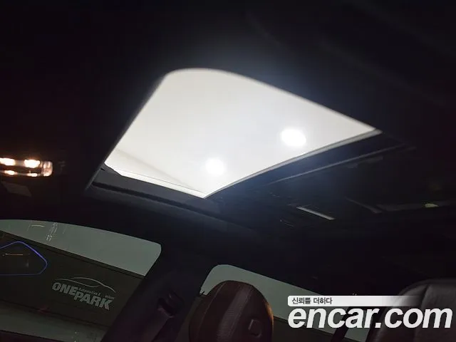 Mercedes-Benz GLS-Class — Фото автомобиля 16