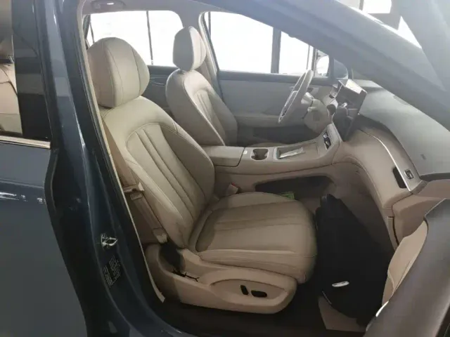 Shangjie SUV — Фото автомобиля 15