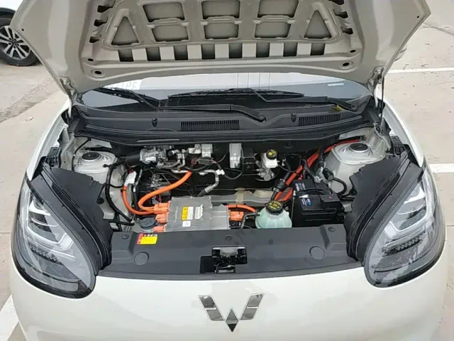 Wuling Bingo — Фото автомобиля 19