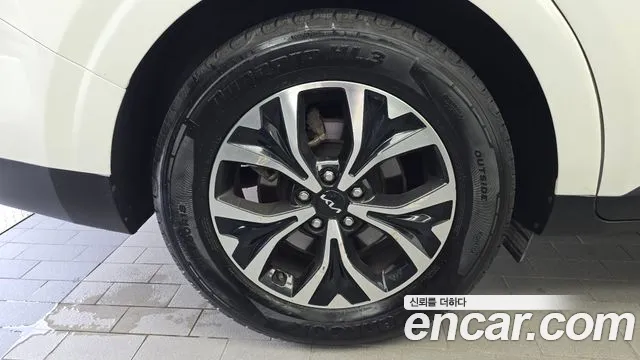 Kia Canival Carnival 4 поколение Бензин 9 мест Prestige — Фото автомобиля 5