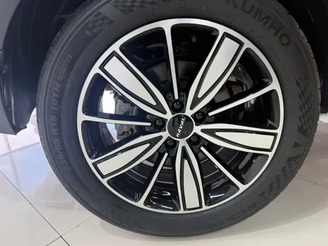 Haval H6 — Фото автомобиля 20