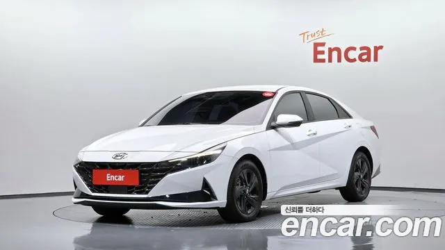 Фотография автомобиля — Hyundai Avante CN7