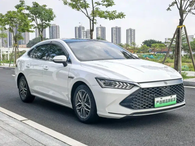 BYD Qin PLUS — Фото автомобиля 3