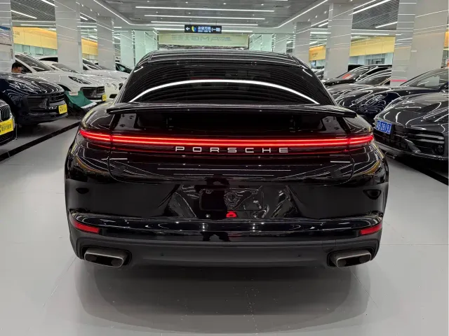 Porsche Panamera — Фото автомобиля 5