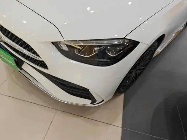 Mercedes-Benz C-Class — Фото автомобиля 23