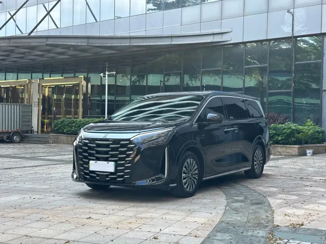 Фотография автомобиля — BYD Xia