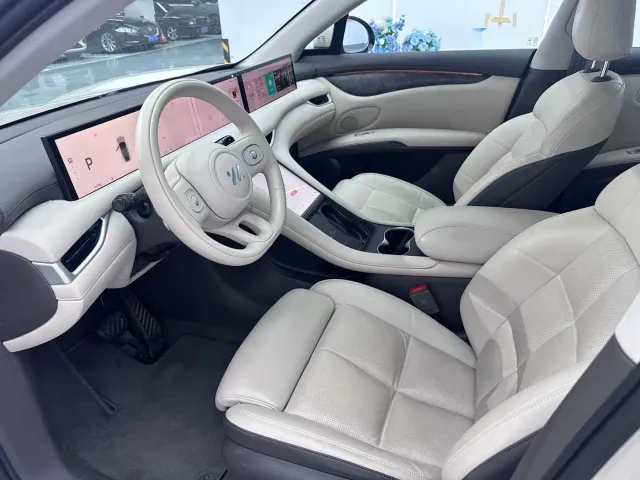IM Motors LS6 — Фото автомобиля 4