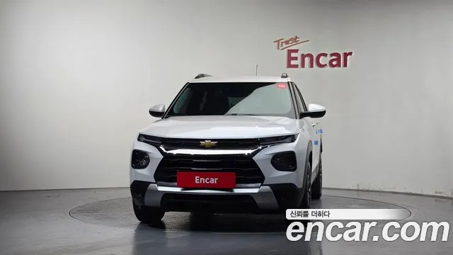 Chevrolet Trailblazer — Фото автомобиля 3