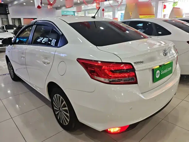 Toyota YARiS L Zhi Xiang — Фото автомобиля 4