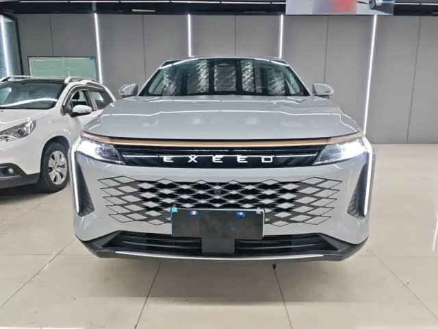 Exeed RX — Фото автомобиля 2