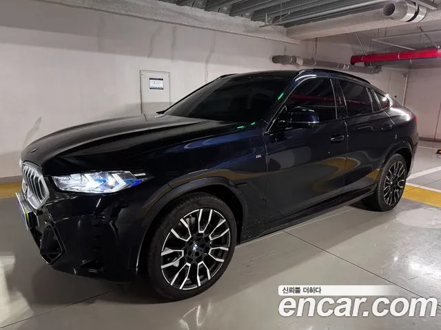 Фотография автомобиля — BMW X6 G06