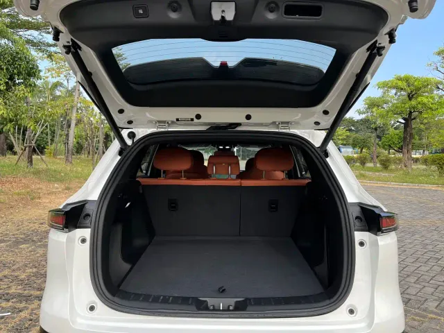 Changan CS75 Plus — Фото автомобиля 20