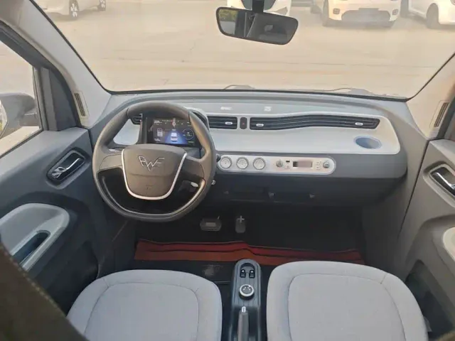 Wuling Hongguang Mini EV — Фото автомобиля 9