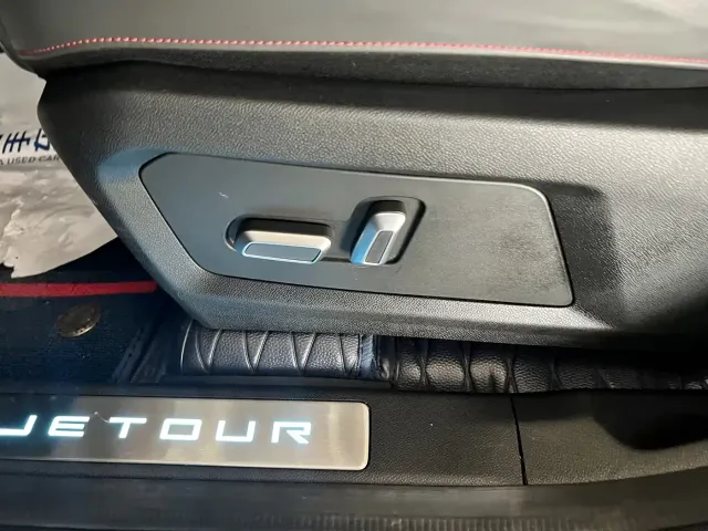 Jetour T2 — Фото автомобиля 12