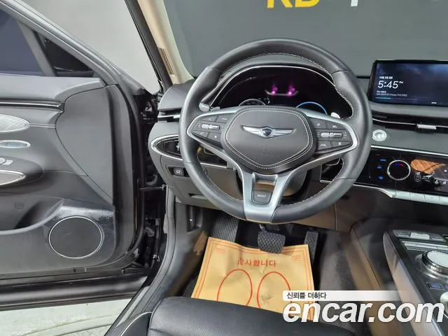 Genesis GV70 Electrified — Фото автомобиля 12