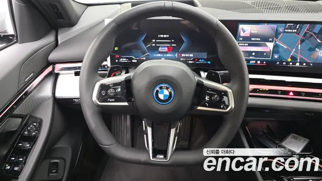BMW 5 Series — Фото автомобиля 20