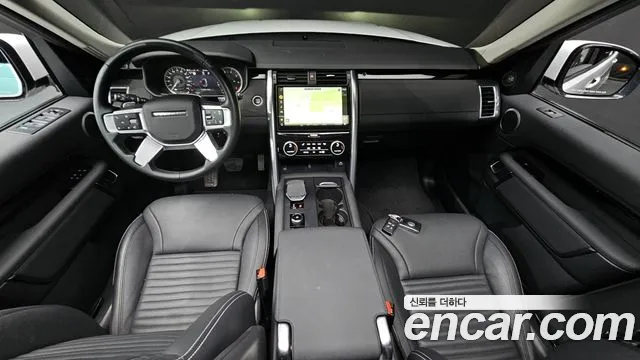 Land Rover Discovery — Фото автомобиля 7