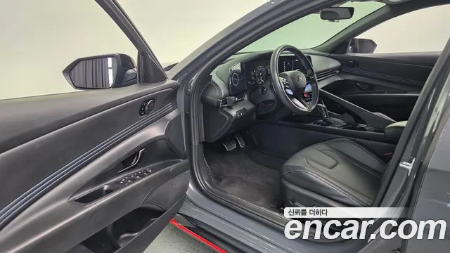 Hyundai Avante CN7 — Фото автомобиля 11