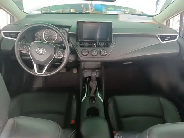Toyota Corolla — Фото автомобиля 5