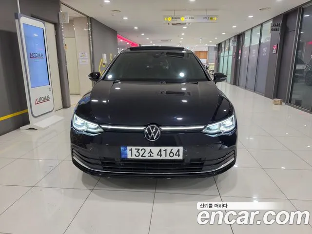 Volkswagen Golf Golf 8 поколение 2.0 TDI Prestige — Фото автомобиля 3