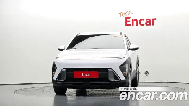 Hyundai Kona — Фото автомобиля 3