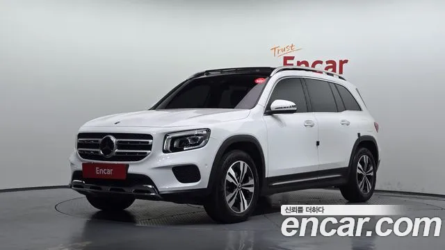 Фотография автомобиля — Mercedes-Benz GLB-Class