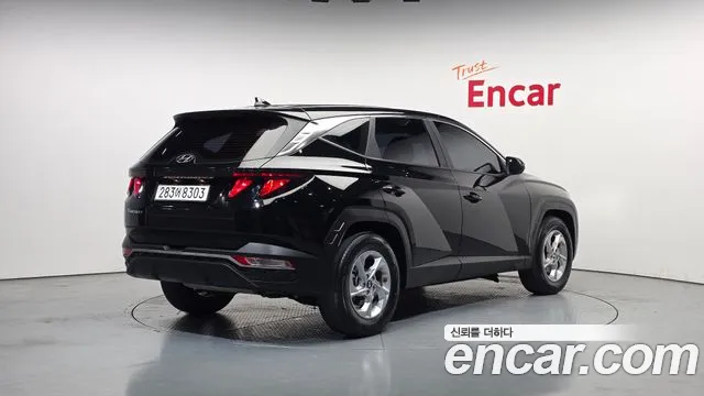 Hyundai Tucson Tucson (NX4) Бензин 1.6 турбо 2WD — Фото автомобиля 2