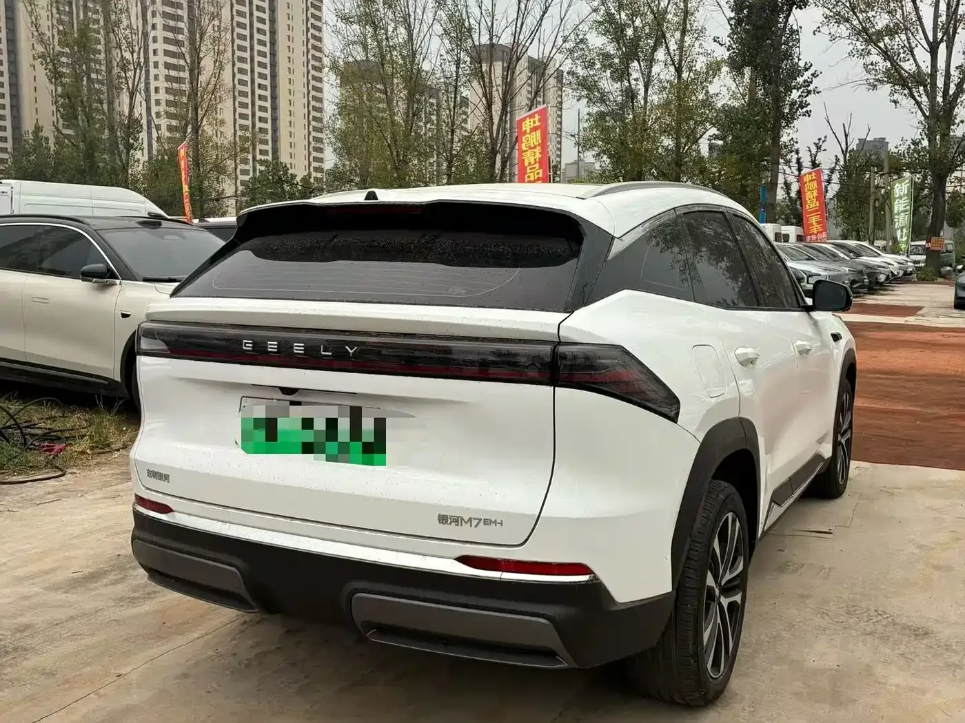 Geely Galaxy Galaxy M7 — Фото автомобиля 8
