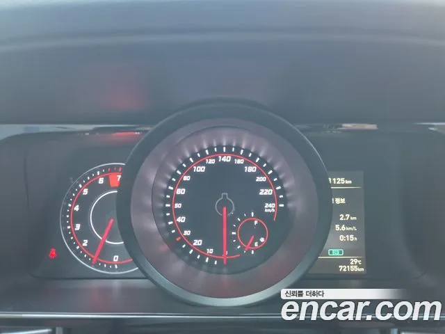 Hyundai Avante CN7 — Фото автомобиля 6
