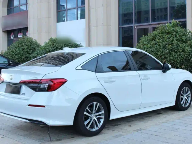 Honda Civic — Фото автомобиля 6