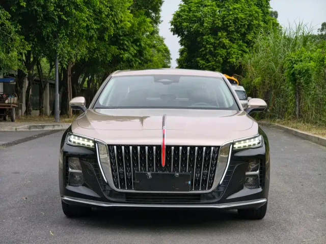 Hongqi H5 — Фото автомобиля 2