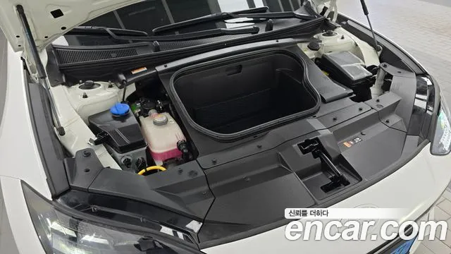 Hyundai Ioniq 6 — Фото автомобиля 6
