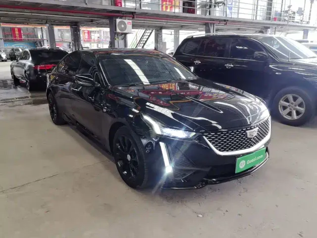 Cadillac CT5 — Фото автомобиля 3