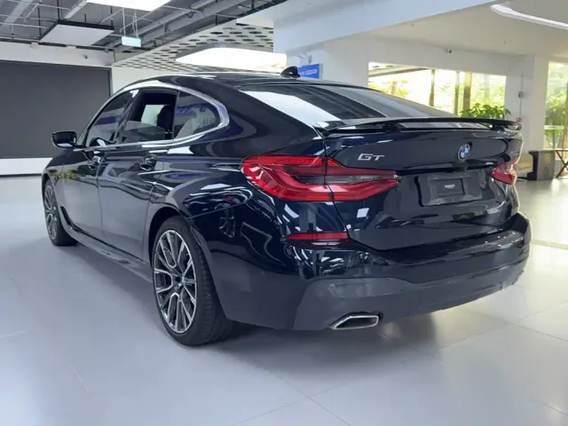 BMW 6 Series Gran Turismo — Фото автомобиля 10