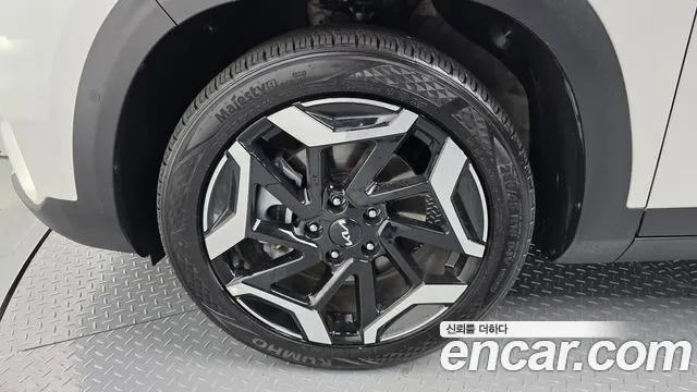 Kia Seltos — Фото автомобиля 5