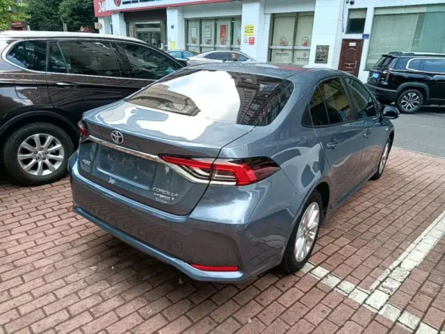 Toyota Corolla — Фото автомобиля 6