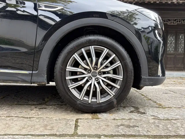 Jetour X70 Plus — Фото автомобиля 11