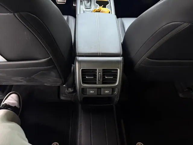 Honda Accord — Фото автомобиля 17