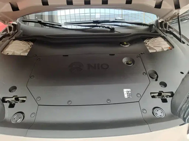 NIO NIO ET5 2024 75kWh — Фото автомобиля 19