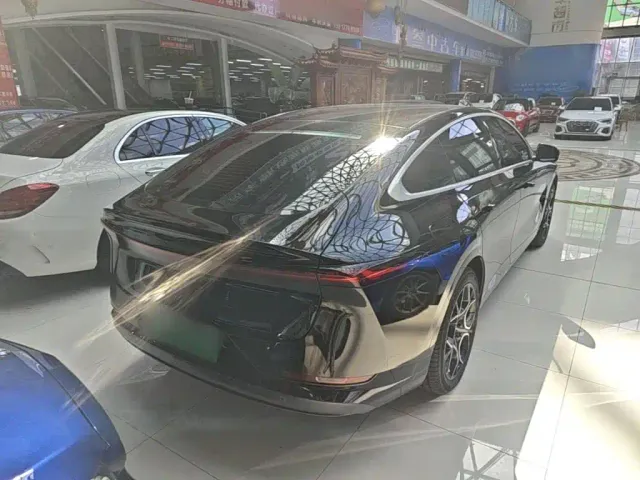 Changan Qiyuan A07 — Фото автомобиля 6