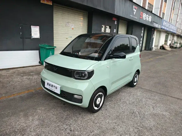Фотография автомобиля — Wuling Hongguang Mini EV