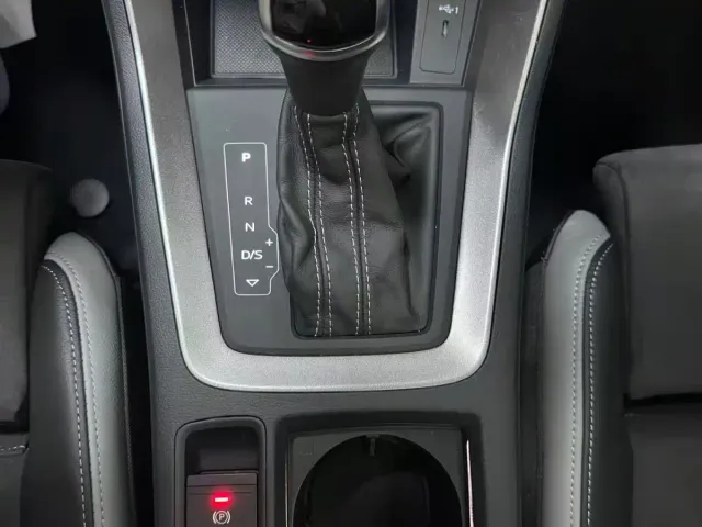 Audi Q3 — Фото автомобиля 14